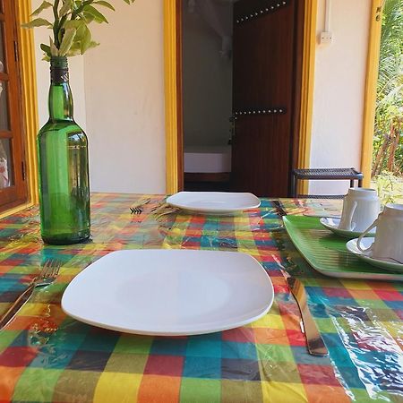 Sanu Home Stay Сигирия Экстерьер фото